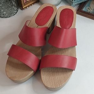 Madewell red leather Clara clogs sz 8 NWOT